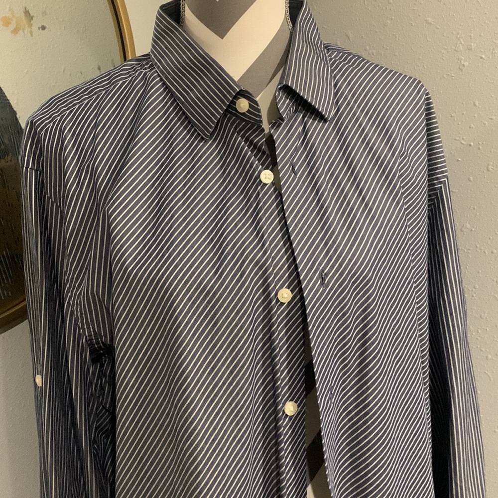 Express men’s button down - Picture 2 of 8